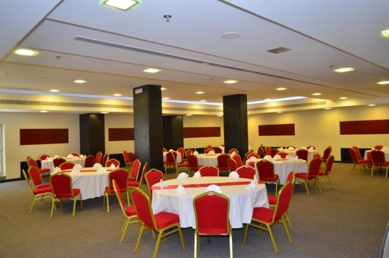 Royal Phoenicia Hotel Manama Eksteriør bilde